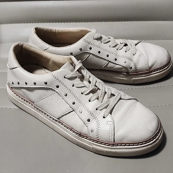 CROWN VINTAGE Kalinda Sneakers Size 7 Studs Chunky Bone Ivory Leather - Picture 4 of 13